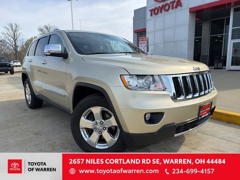 Used 2011 Jeep Grand Cherokee Limited w/ Trailer Tow Group AWD/4WD image 1