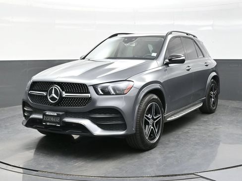 Used 2020 Mercedes-Benz GLE 580 4MATIC image 2