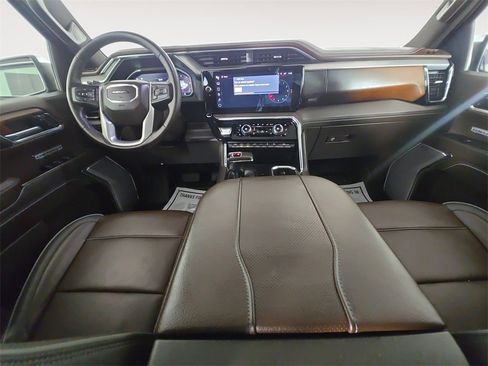 Certified 2023 GMC Sierra 1500 Denali w/ Denali Reserve Package image 10
