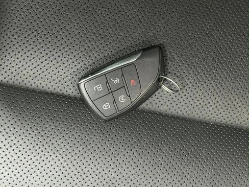 Used 2023 Buick Envision Essence FWD image 45
