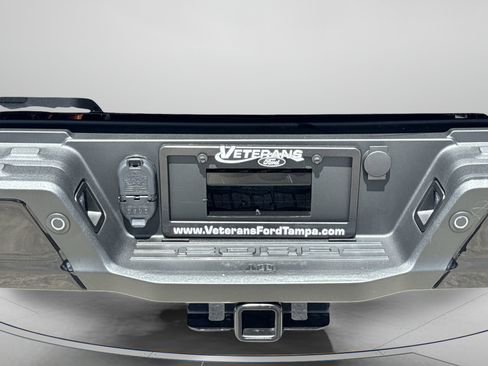 Used 2025 Ford F150 Lightning XLT image 40