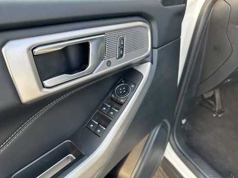 Used 2024 Ford Explorer XLT w/ Equipment Group 202A image 16