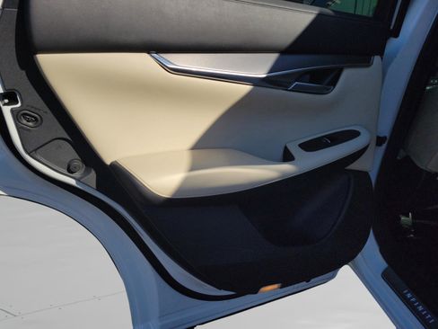 Used 2022 INFINITI QX50 Luxe image 31