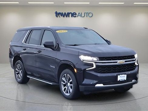 Used 2023 Chevrolet Tahoe LS w/ Driver Alert Package image 7