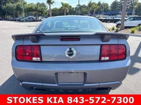 Used 2006 Ford Mustang GT Premium RWD image 6