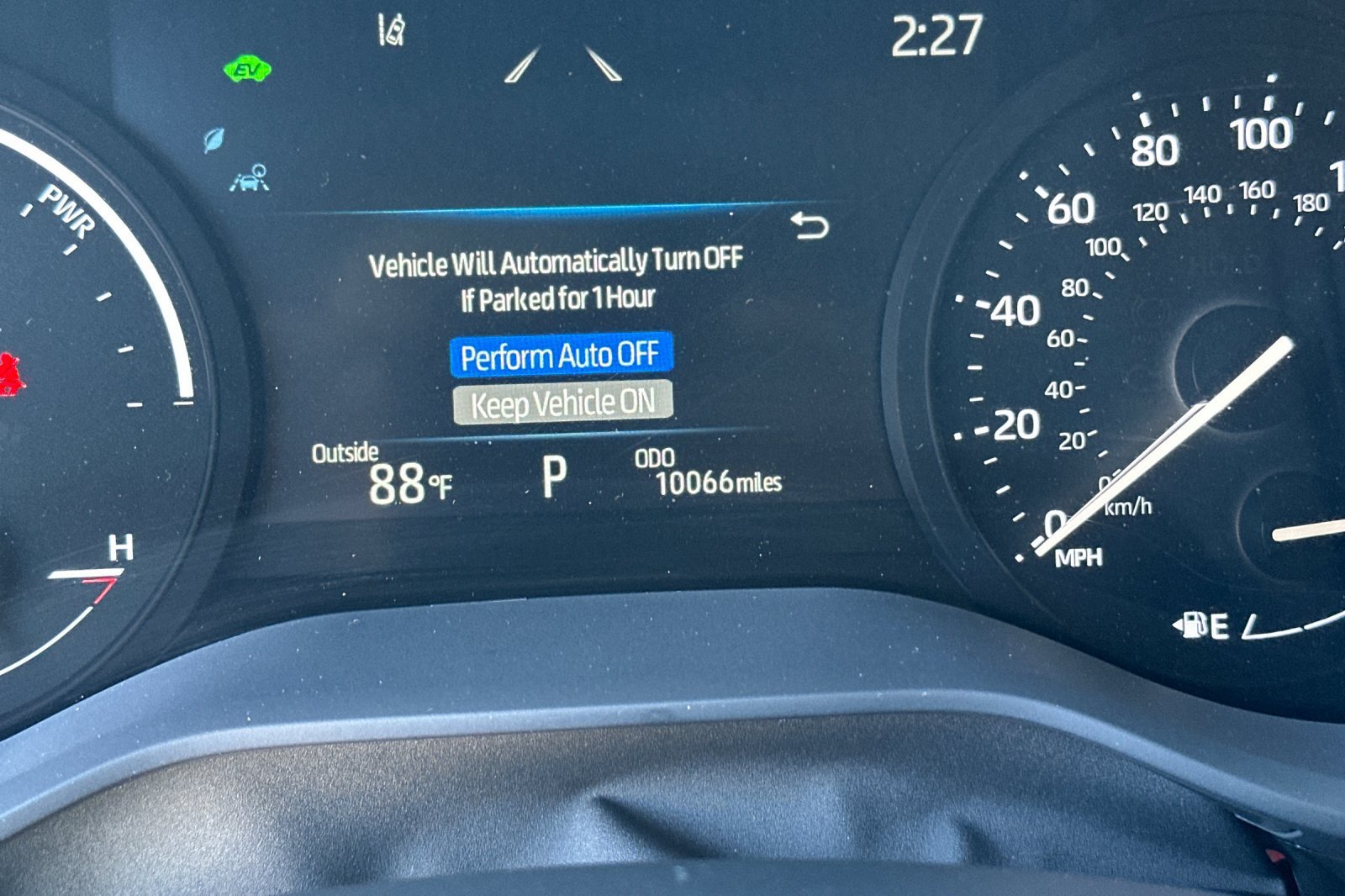 Certified 2025 Toyota Sienna XLE AWD/4WD image 31