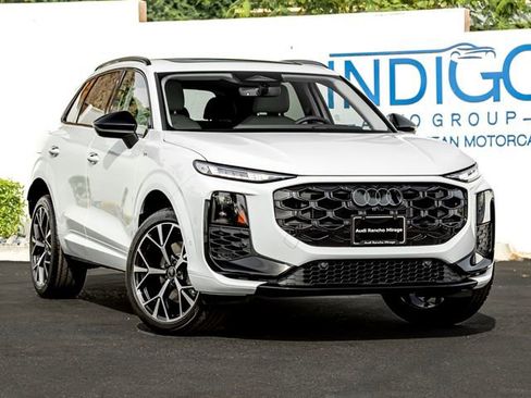 New 2026 Audi Q3 quattro 2.0T AWD/4WD image 5