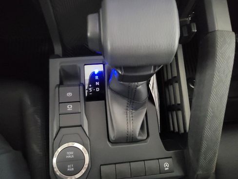 New 2026 Toyota Tacoma SR5 image 13