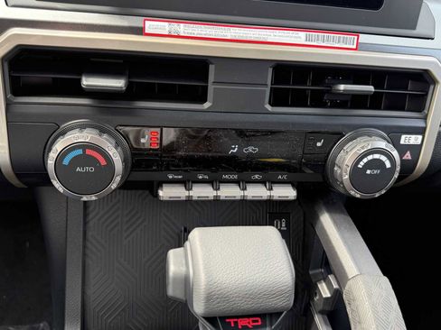 New 2026 Toyota Tacoma TRD Off-Road AWD/4WD image 15