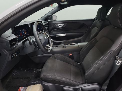 Used 2025 Ford Mustang GT w/ Mustang Nite Pony Package RWD image 9