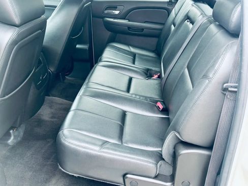Used 2012 Chevrolet Silverado 1500 LTZ AWD/4WD image 18