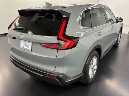 Certified 2025 Honda CR-V EX image 9