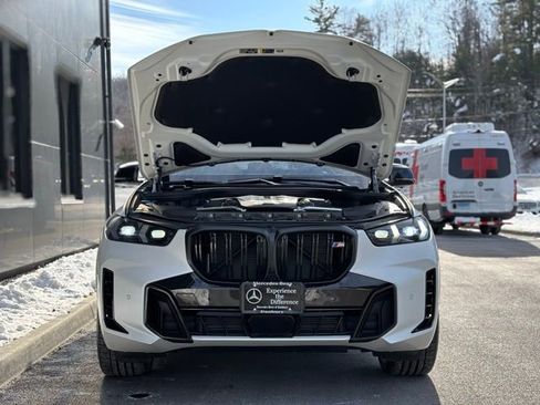 Used 2025 BMW X5 M60i w/ Executive Package image 69