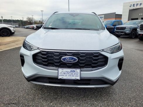 New 2026 Ford Escape ST-Line w/ Tech Pack #1 FWD image 2