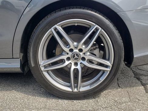 Used 2020 Mercedes-Benz E 350 4MATIC Sedan image 9