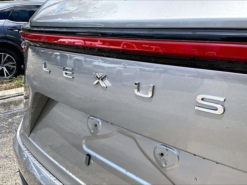 Used 2024 Lexus NX 250 FWD w/ Towing Package (2000 Lbs) image 31