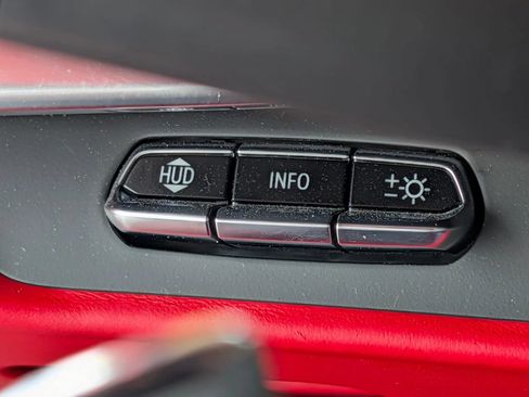 Used 2024 Chevrolet Corvette Stingray Premium Cpe w/ Battery Protection Package RWD image 31