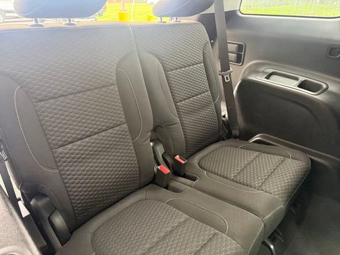 Used 2019 GMC Acadia SLE w/ Driver Alert Package I AWD/4WD image 17