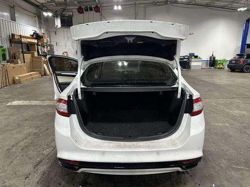 Used 2016 Ford Fusion Titanium FWD image 25