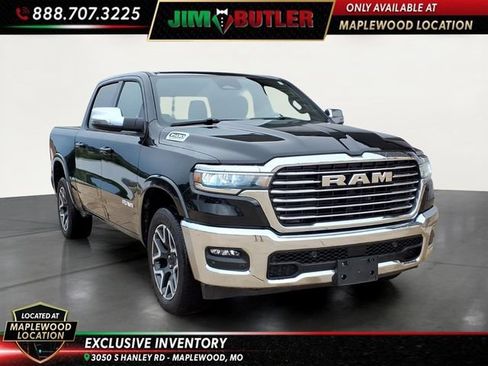 Used 2026 RAM 1500 Laramie AWD/4WD image 6
