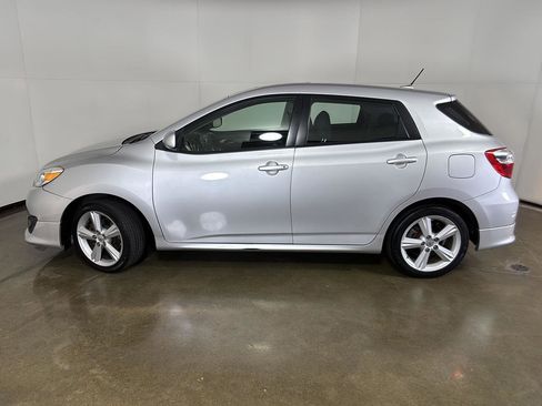 Used 2009 Toyota Matrix S AWD/4WD image 13