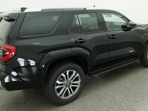 New 2026 Toyota 4Runner Limited AWD/4WD image 12