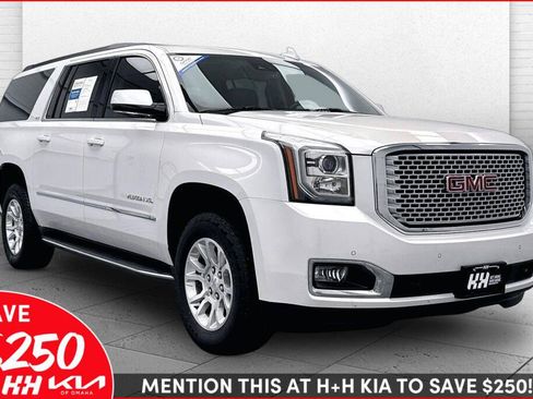 Used 2016 GMC Yukon XL SLT w/ HD Trailering Package AWD/4WD image 1