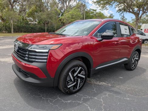 New 2026 Nissan Kicks SV FWD image 8