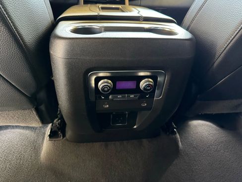 Used 2023 GMC Yukon XL Denali image 20