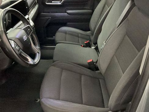 Used 2023 Chevrolet Silverado 1500 RST w/ Z71 Off-Road Package AWD/4WD image 9