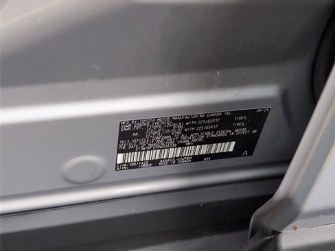 Used 2024 Toyota RAV4 XLE FWD image 10