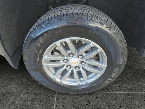 Used 2026 Chevrolet Colorado LT RWD image 16