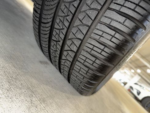 Certified 2024 BMW 530i 530i w/ Executive Package image 37