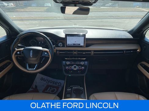 Used 2020 Lincoln Corsair Reserve w/ Equipment Group 201A image 24