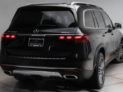 Certified 2025 Mercedes-Benz GLS 450 4MATIC image 23