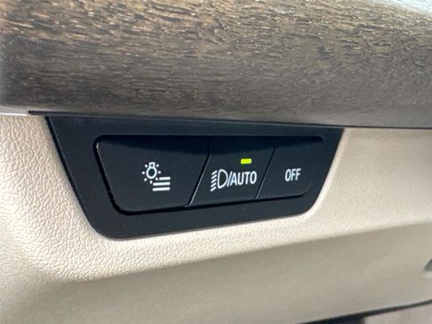 Used 2023 BMW X1 xDrive28i w/ Convenience Package image 29