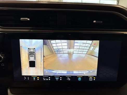 Used 2023 GMC Sierra 1500 Denali w/ Denali Reserve Package AWD/4WD image 40