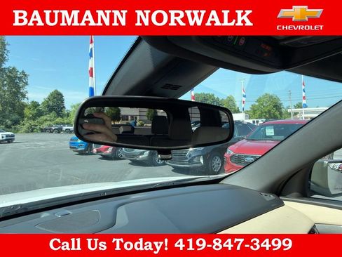 Used 2022 Chevrolet Traverse LS FWD image 28
