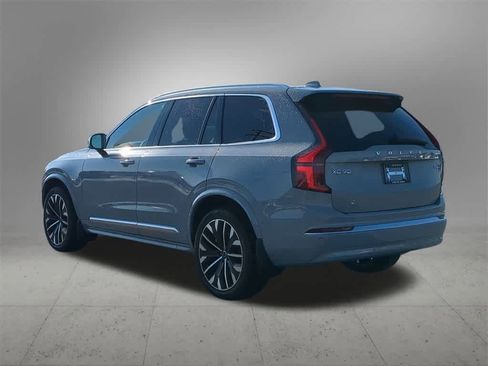 Certified 2026 Volvo XC90 B6 Plus w/ Protection Package Premier image 4