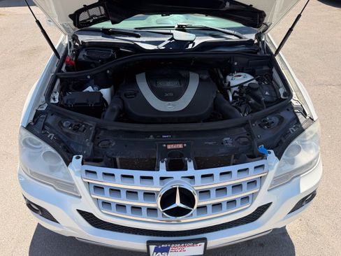 Used 2011 Mercedes-Benz ML 350 4MATIC image 22