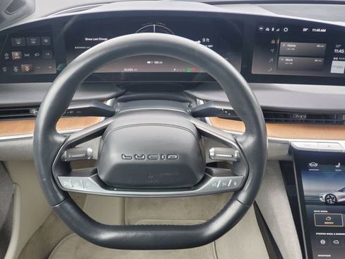 Used 2023 Lucid Air Touring image 29