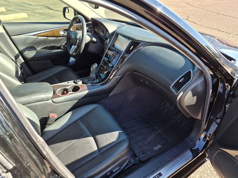 Used 2019 INFINITI Q50 Luxe w/ Essential Package (3.0T Luxe) image 11