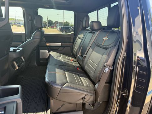 Used 2024 Ford F250 Platinum AWD/4WD image 14