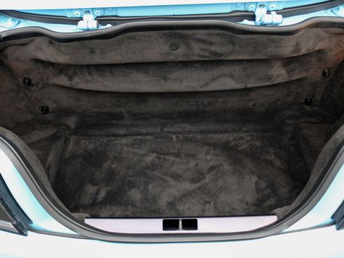 Used 2017 Aston Martin V12 Vantage S image 41