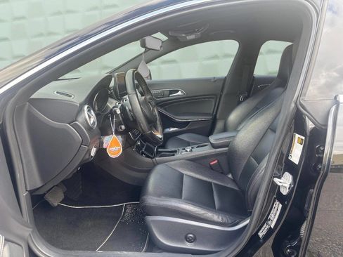 Used 2015 Mercedes-Benz CLA 250 image 10