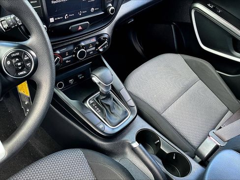Used 2022 Kia Soul LX FWD image 20
