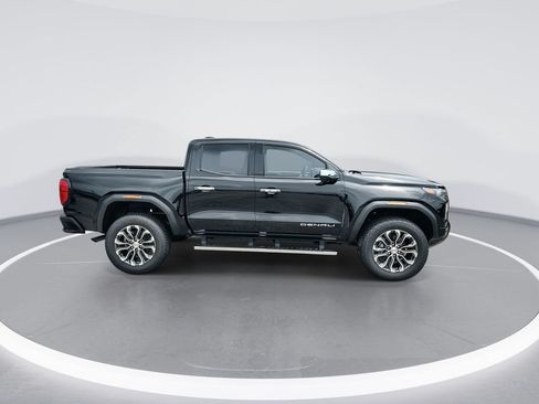 New 2026 GMC Canyon Denali AWD/4WD image 9