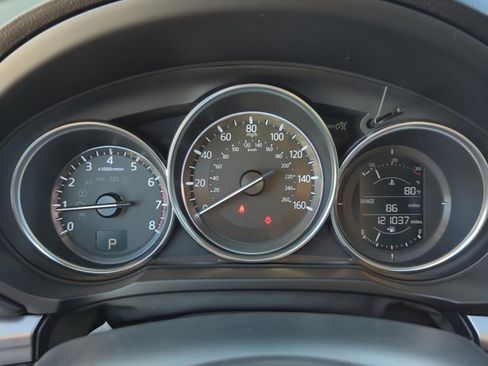 Used 2017 MAZDA CX-5 Touring w/ Preferred Equipment Package FWD image 16