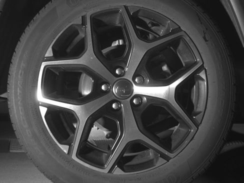 Used 2025 Jeep Compass Limited image 15