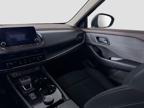 Used 2023 Nissan Rogue S image 22